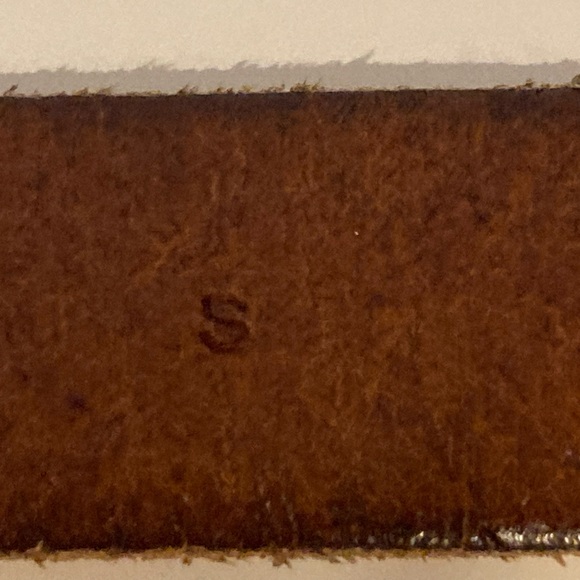 Banana Republic Leather Belt - Picture 3 of 3